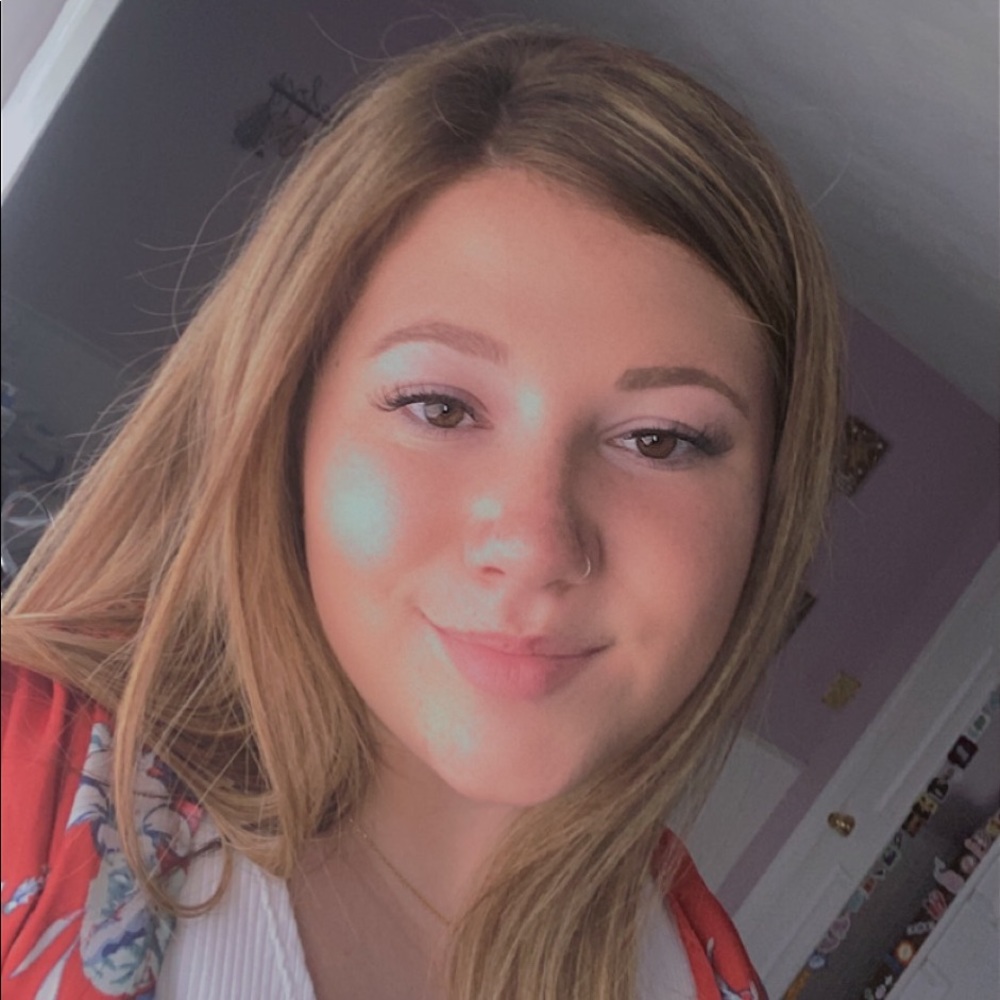 Meet your Posher, Celine